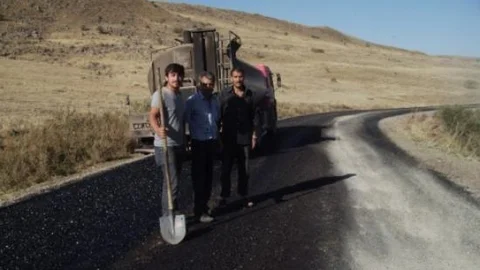 Karlıova'da Üst Yapı Çalışmaları Vatandaşları Memnun Etti