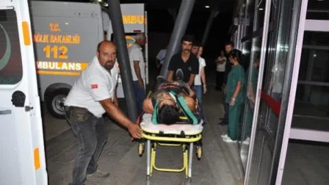 Tunceli'de Trafik Kazası: 3 Yaralı