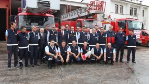 Başkan Yanılmaz İtfaiyecileri Ziyaret Etti