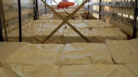 Erzincan'da 145 Bin Paket Kaçak Sigara Ele Geçirildi