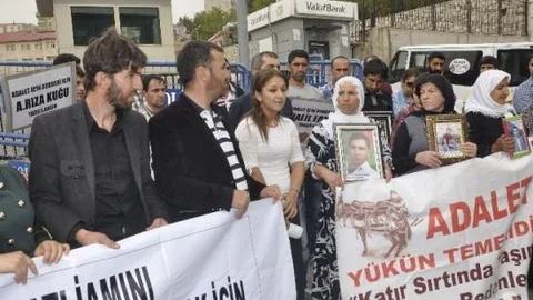 Uludere Olayında Hayatını Kaybedenlerin Yakınları Aylık Basın Açıklamasını Yaptı