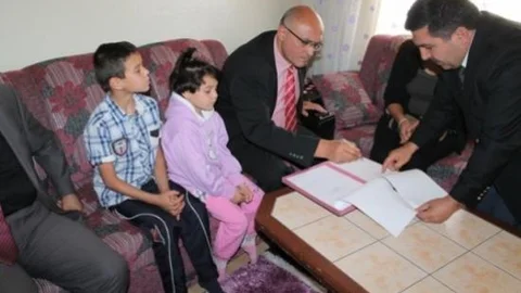 2 Kardeş Koruyucu Aileye Emanet