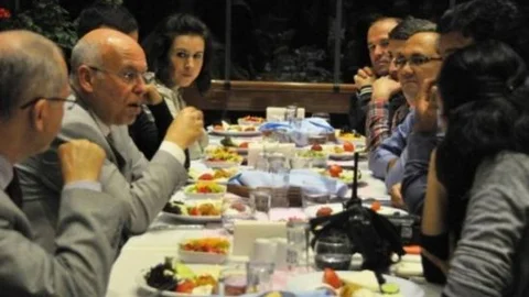 Süleymanpaşa Belediye Başkanı Ekrem Eşkinat Basın Mensupları İle Bir Araya Geldi