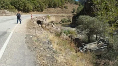 Tunceli'de Trafik Kazası: 3 Yaralı