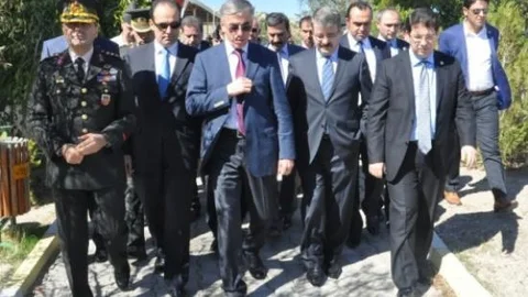 Yunus Emre Türbesi Başında Anıldı