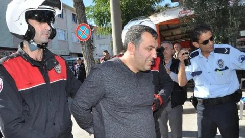 Cinayet Büro Amiri Silahlı Soygunda Yakalandı