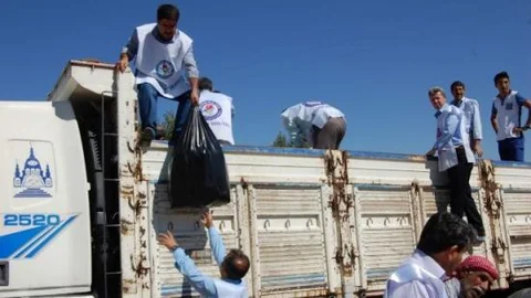 Eğitim-bir-sen'den Kobani Halkına Yardım