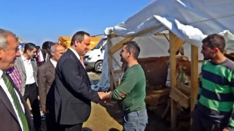Giresun Belediye Başkanı Aksu Kurban Pazarında