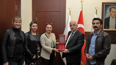 Tmmob Mimarlar Odası Eskişehir Şubesi'nden Vali Tuna'ya Ziyaret