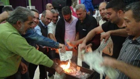 (özel Haber) Müzisyenlerden Mangallı Sahte Dolar Tepkisi