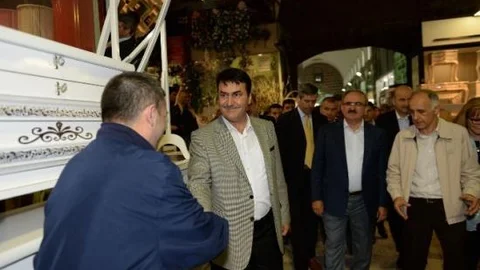 Vali Ve Başkandan Bayramlaşma Turu