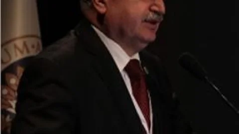 Rektör Prof. Dr. Koçak'tan Bayram Tebriği