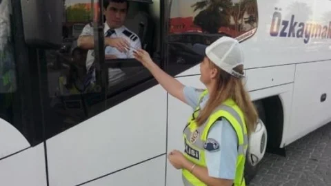 Otobüsler Kontrolsüz Yola Çıkamıyor