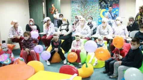 Lösev'de Bayram Eğlencesi