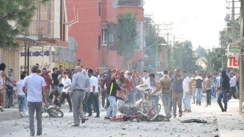 Tarsus'ta Deri Kavgası: 6 Yaralı