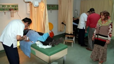 Niğde'de Yaralanan 51 Acemi Kasap Hastanelere Başvurdu