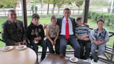 Kaymakam Keçeli'den Kurum Ve Kuruluşlara Bayram Ziyareti