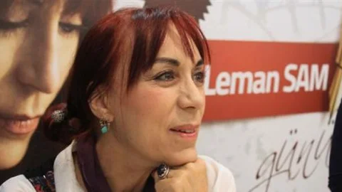 Leman Sam'ın 'kurban' tweetine suç duyurusu!