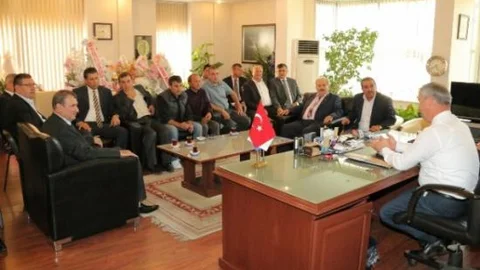 Başkan Yaralı Halkla Bayramlaştı