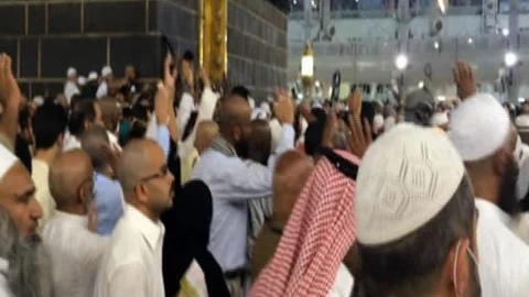 67 bin Türk ziyaret tavafını yapıp hacı oldu!