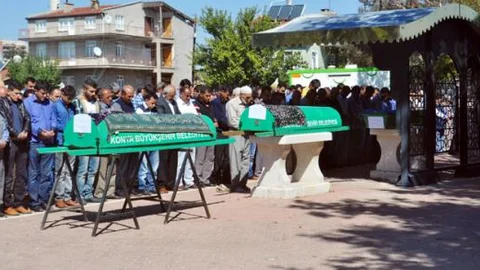 Vahşetin kurbanları toprağa verildi!