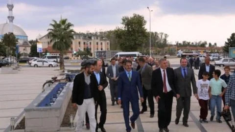 Serdivan'ın Geleneksel Bayramlaşma Programı Bu Sene De Yoğun İlgi Gördü