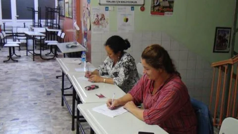 Oy kullanan çifte vatandaşlardan HÖH'e destek!