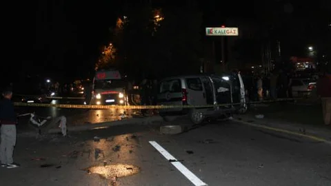 Başkent'te trafik kazası: 1 ölü, 8 yaralı!