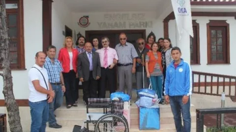 Gençler Engellileri Sevindirdi