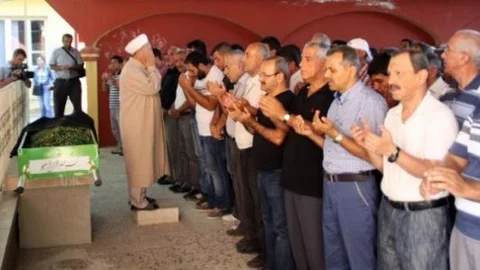 Sel Felaketinde Hayatını Kaybeden Zeki Duran Toprağa Verildi