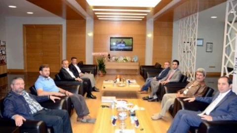 Ensar Vakfı'ndan Rektör Alkan'a Ziyaret