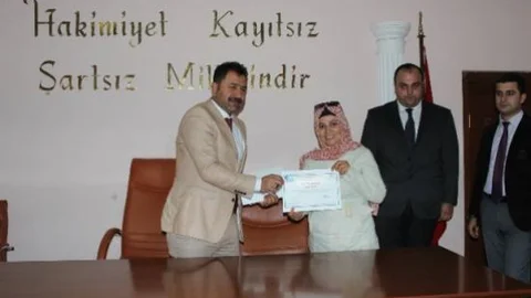 Kosgeb Sertifikaları Kursiyerlere Verildi