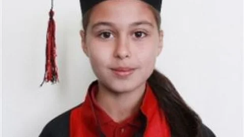 El Ele Tutuşarak Ölmüşler