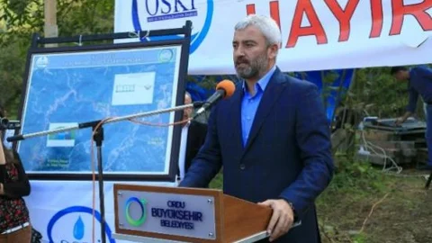 Asfalt Havaalanını Geçti