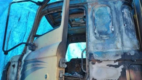 Erbaa Belediyesi'ne Ait Çöp Kamyonları Kundaklandı