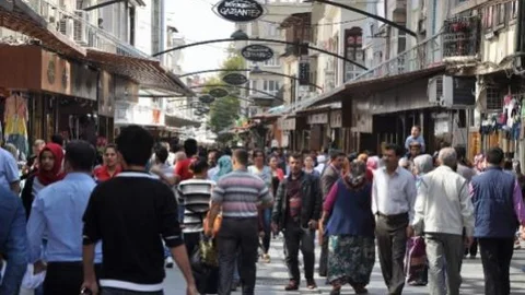 Gaziantep Çarşısında Bayram Telaşı