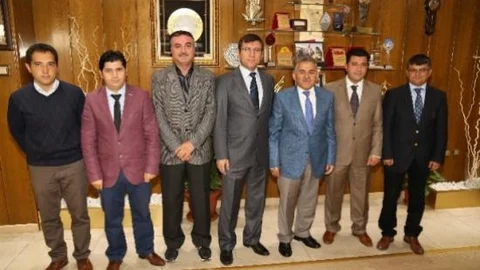 Kayseri Veteriner Hekimleri Odası Yöneticilerinin Melikgazi Belediye Ziyareti