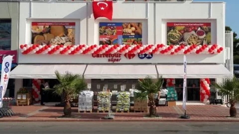 Carrefoursa'nın 300. Marketi 'süper' Oldu