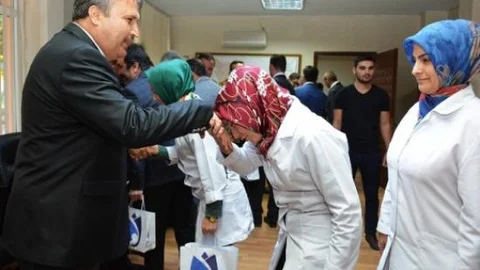 Başkan Çerçi Personeliyle Bayramlaştı