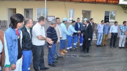 Başkan Üzülmez Personeliyle Bayramlaştı