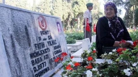 Şehit Annesi: ''acı Zor Ama Dayanıyoruz Vatan Sağolsun''