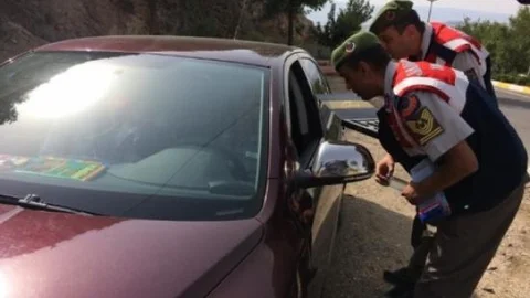 Elazığ'da Jandarmadan Bayram Öncesi Trafik Denetimi
