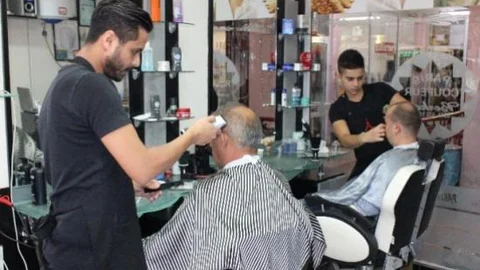 Edirne'de Berber Ve Kuaförlerin Bayram Yoğunluğu