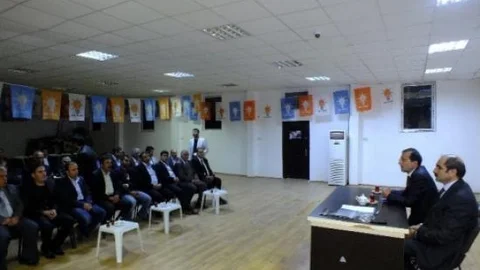 Başkan Soğanda'dan Bahçesaray Çatak Ve Edremit'e Gece Çıkarması