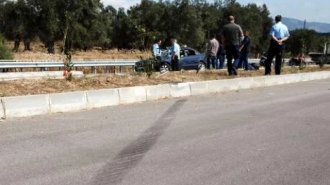 Kiralık Araçla Dirift Kazayla Bitti: 2 Yaralı