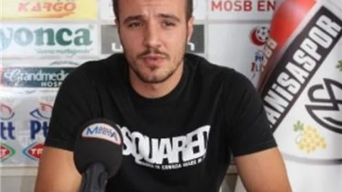 Manisasporlu Futbolcu Futbolu Bıraktı