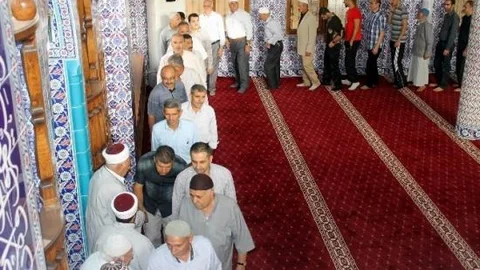 Mardinliler Camide Bayramlaştı