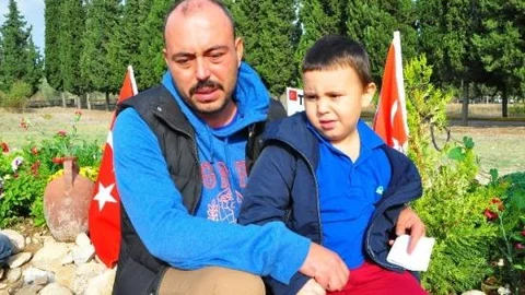 Maden Şehidinin Öğretmeni Hem Ağladı Hem Ağlattı