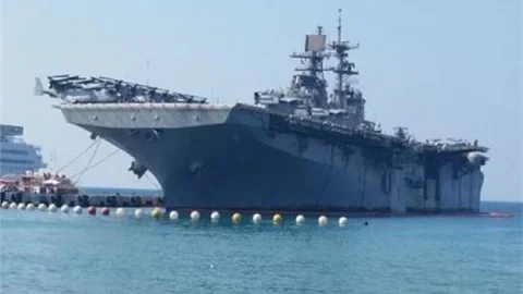 Abd Askeri Gemisi Kuşadası'nda