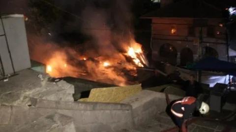 Başkent'te Yangın Paniği